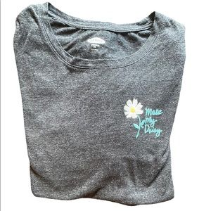 Old navy make a daisy shirt
